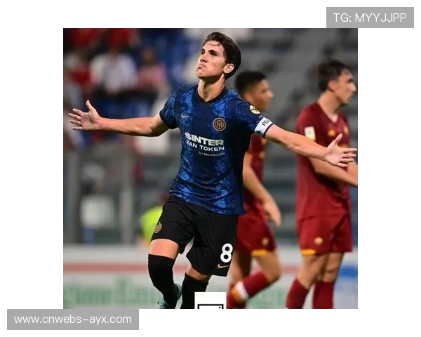 卡瓦纳替补席监督切尔西，医疗团队介入球员管理