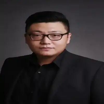 邹楠语